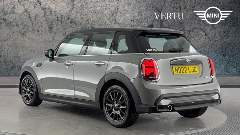 MINI Hatchback 1.5 Cooper Classic 5dr Petrol Hatchback